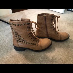 Steve Madden Boots